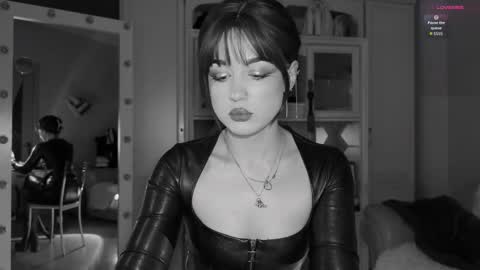 Snapshot of sun_for_you chatting on November 2025 09:58:01 PM Miss Nelly online show from November 2025 09:58:01 PM