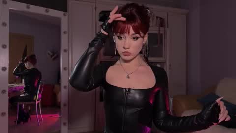 Snapshot of sun_for_you chatting on January 2026 06:57:01 PM Miss Nelly online show from January 2026 06:57:01 PM