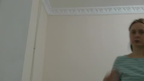 Snapshot of sun_sparkle chatting on February 2026 07:34:02 PM Olivia online show from February 2026 07:34:02 PM