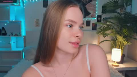 Jenny online show from May 2026 07:03:01 AM