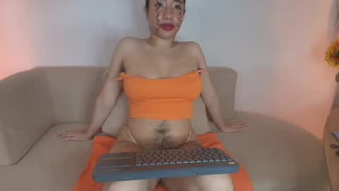 Snapshot of sunflower_aillyn chatting on April 2026 03:37:02 PM Aillyn Perez online show from April 2026 03:37:02 PM