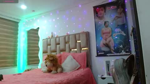 Snapshot of sunflower_dance chatting on September 2025 10:09:02 PM Jeraldine online show from September 2025 10:09:02 PM