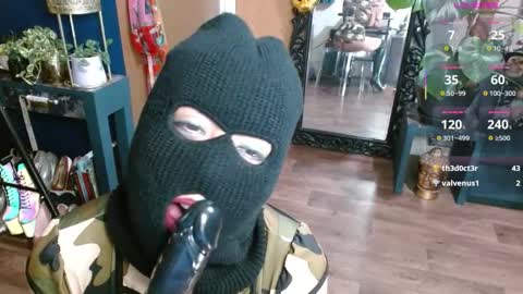 Snapshot of sunni_hottie chatting on March 2026 02:08:02 AM Sunni Knight online show from March 2026 02:08:02 AM