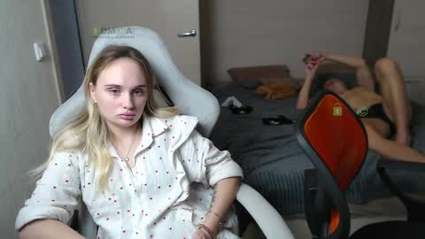 Alice and Sergey online show from March 2025 01:16:02 PM