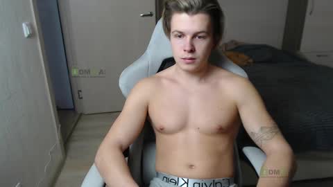 Alice and Sergey online show from March 2025 01:28:02 PM