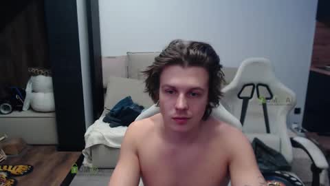 Alice and Sergey online show from February 2026 06:29:02 PM