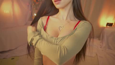 Maria online show from November 2025 07:30:02 PM