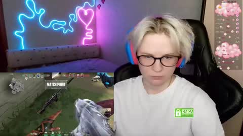 sunny mood online show from November 2025 09:15:02 PM