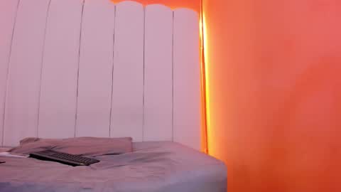 Sunny online show from January 2026 08:25:02 PM