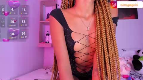 Snapshot of sunny_page chatting on June 2026 04:59:02 AM Sunny Page online show from June 2026 04:59:02 AM