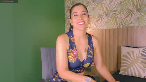 Sunny River online show from April 2026 12:07:02 PM