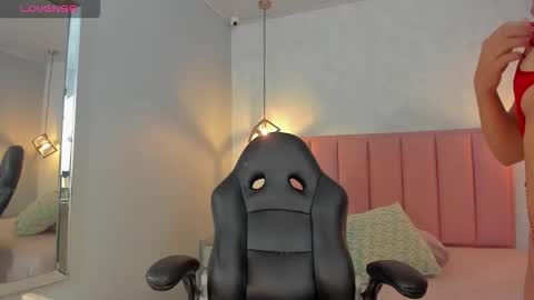  S U N N Y online show from March 2026 12:33:02 PM