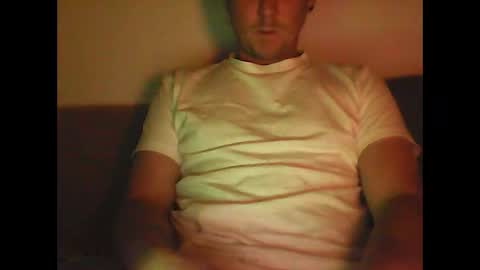 sunnygun0 online show from December 2024 06:35:01 PM