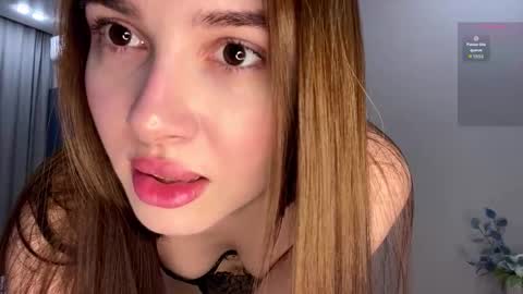 Snapshot of sunnyhathcox chatting on March 2026 08:38:01 AM Christina online show from March 2026 08:38:01 AM