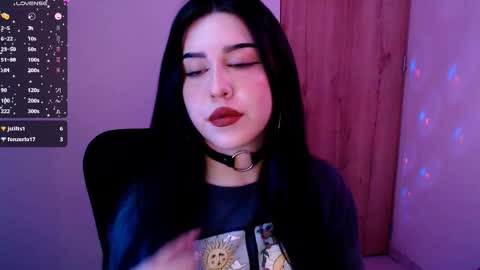 Snapshot of sunnyhottt chatting on March 2025 02:20:01 AM Maria online show from March 2025 02:20:01 AM