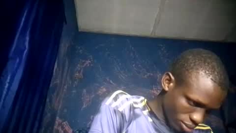 Sunnyblack2 online show from April 2026 08:37:02 PM