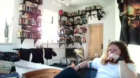 sunr1sa online show from December 2024 12:15:01 PM