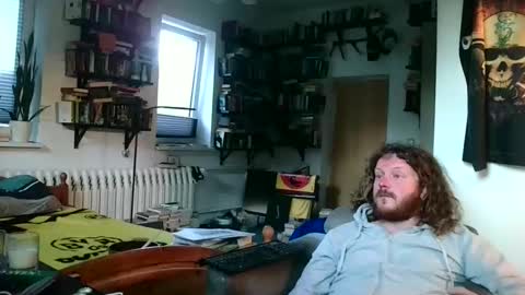 sunr1sa online show from April 2026 04:46:01 AM