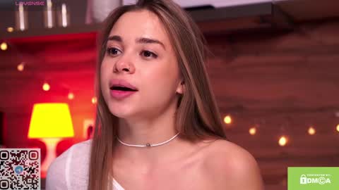 Snapshot of sunsally chatting on December 2024 10:03:02 PM Sally online show from December 2024 10:03:02 PM