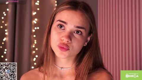 Snapshot of sunsally chatting on December 2024 01:53:01 AM Sally online show from December 2024 01:53:01 AM