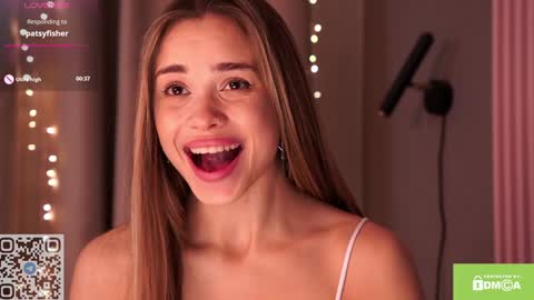 Snapshot of sunsally chatting on December 2024 07:42:01 PM Sally online show from December 2024 07:42:01 PM