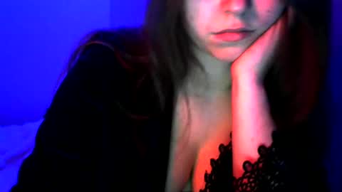 Snapshot of sunset_li chatting on January 2025 03:47:02 PM Lisa online show from January 2025 03:47:02 PM