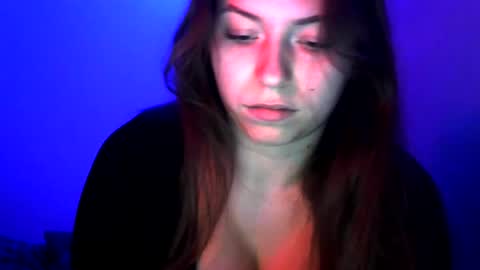 Snapshot of sunset_li chatting on December 2025 03:27:02 PM Lisa online show from December 2025 03:27:02 PM