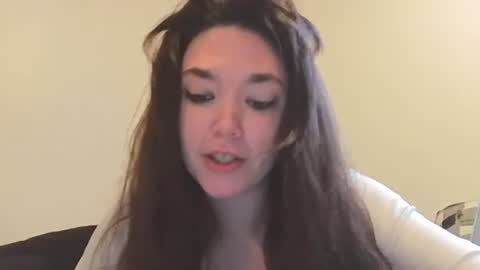 Mary 3 online show from March 2026 06:33:01 PM