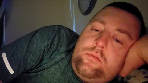 FORMYLOVE online show from November 2025 07:59:02 PM