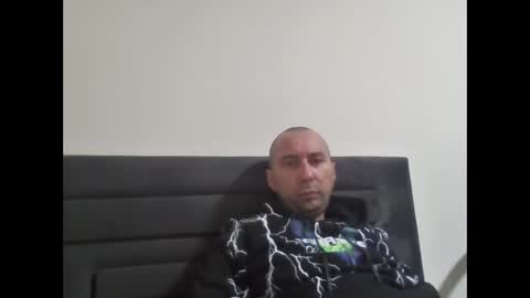 super42835015 online show from October 2025 05:21:01 PM