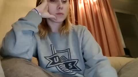 Snapshot of supereasyx chatting on January 2025 05:34:01 PM Annie online show from January 2025 05:34:01 PM