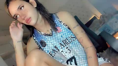 Snapshot of superhotbabe1 chatting on December 2024 01:02:02 PM Erica Help me to reach my goal Superhotbabe1 online show from December 2024 01:02:02 PM