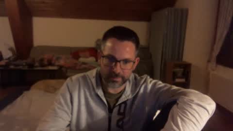 supersquirrel81 online show from November 2025 07:02:01 PM