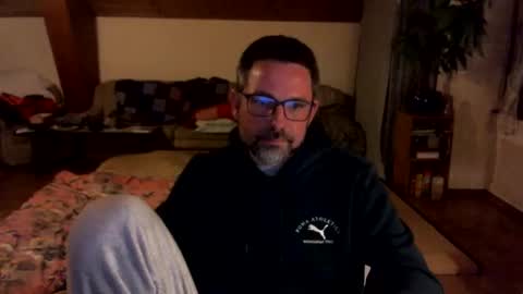 supersquirrel81 online show from March 2026 02:59:01 AM