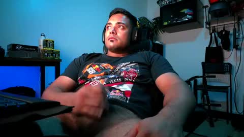 supertoaster69 online show from May 2026 05:56:02 AM
