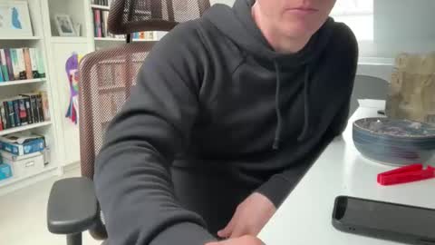 Snapshot of surfstar81 chatting on February 2026 10:14:01 AM surfstar81 online show from February 2026 10:14:01 AM