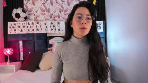 Snapshot of susa1userma_ chatting on June 2026 12:18:02 PM Susann online show from June 2026 12:18:02 PM