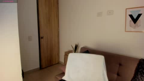 Snapshot of susan_arango chatting on May 2026 12:18:01 AM susan love online show from May 2026 12:18:01 AM