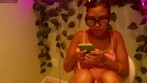 Snapshot of susan_backer chatting on April 2026 11:44:02 AM Susan online show from April 2026 11:44:02 AM