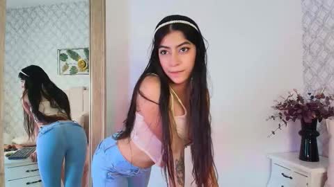 SUSANA  online show from September 2025 11:46:02 AM