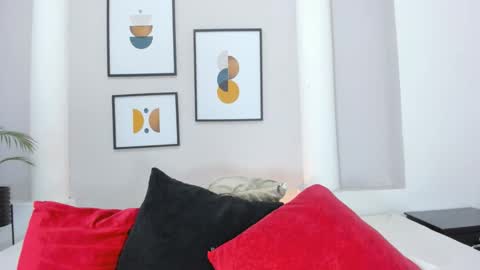 Susana online show from November 2025 06:18:02 PM