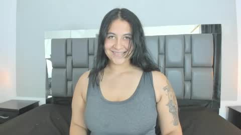 Susana online show from May 2026 07:19:01 PM