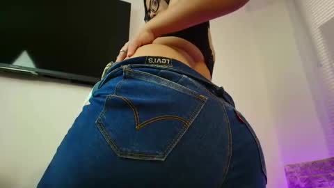 susana online show from May 2026 09:21:01 PM