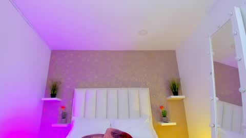 Snapshot of susanahenao chatting on January 2025 10:27:02 PM susanahenao online show from January 2025 10:27:02 PM