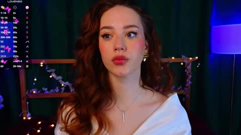 Stacy online show from November 2025 08:11:02 PM