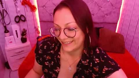 susanhotsex_ online show from November 2025 01:06:02 AM