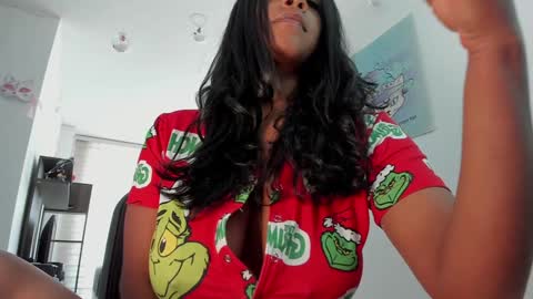 Andrea - Migue online show from December 2024 04:17:01 PM