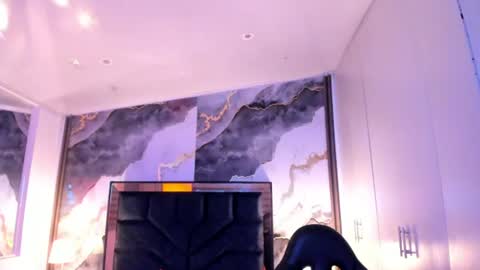 susanvilla online show from June 2026 12:32:02 AM