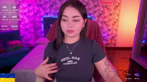 Susie online show from April 2026 08:15:01 PM