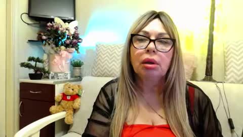 SusiexNoreen online show from May 2026 01:55:01 AM